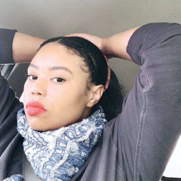 Meet your posher, Raven - Picture 3 of 3